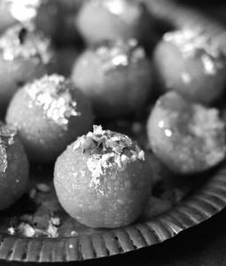 Motichoor Laddu [500 Grams]