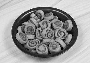 Bhakarvadi [250 Grams]
