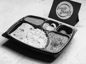 Egg Masala Deluxe Thali