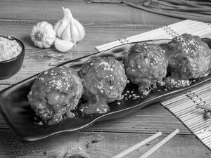 Exotic Veggie Dragon Momos