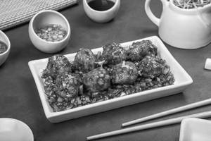 Veg Manchurian Dry - 8 Pcs
