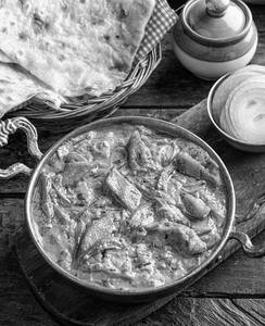 Chaap Kadhai With Naan