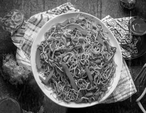 Veg schezwan noodles
