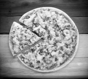 Heat & Sweet Pizza