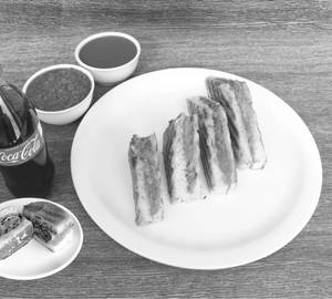 Aloo Matar Grill Sandwich With Butter Vadapav And Coke [250 Ml]