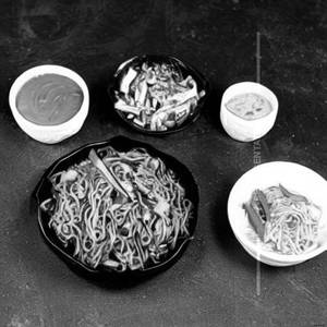 Veg Hakka Noodles / Fried Rice & Panner / Mushroom - Chilli / Hot Garlic