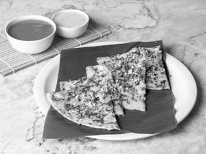 Masala Cheese Uttappam