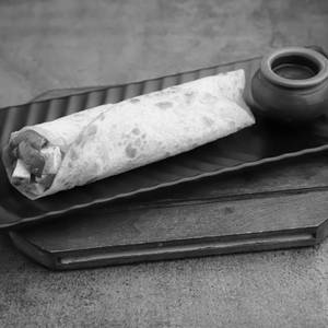 Paneer Tikka Cheese Roll