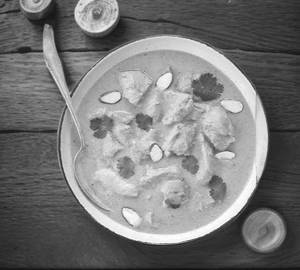 Chicken badam qorma [full]