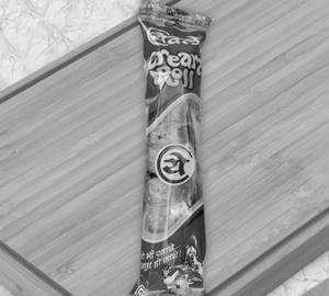 Cream roll