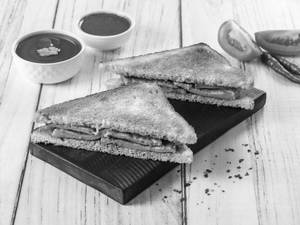 Toast Tomato Omlet Sandwich