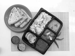 Paneer Makhanwala Thali