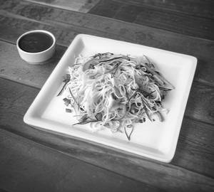 Veg Hakka Noodles