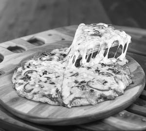Corn classic pizza