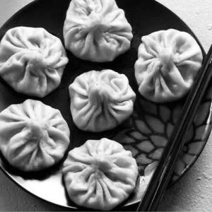 Veg Momos Platter