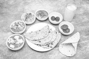 Delux Thali