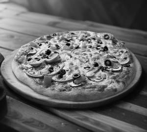 Veggie loaded pizza