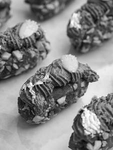 Biscoff Cannoli