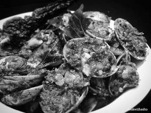 Clams Sukka