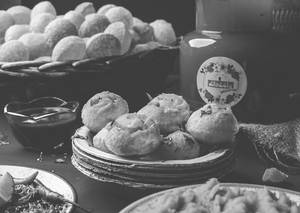 Pani Batasha (12 Pieces)