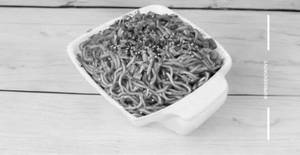 Veg garlic noodle