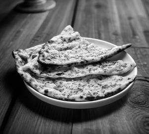 Cheese Garlic Naan