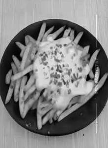 Peri Peri Cheesy French Fries