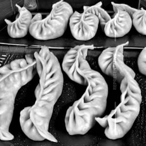 Momos