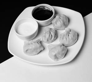 Veg Momos  5 Pcs