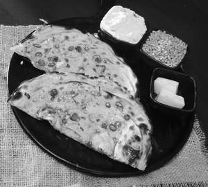mirchi parantha 