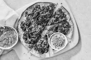 Diced pork chilli pizza