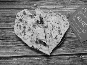 Cheese Garlic Naan