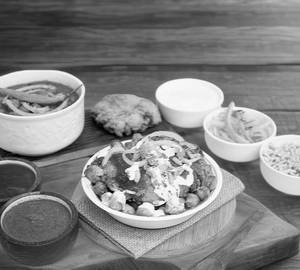 Dahi Khasta Papdi Chaat