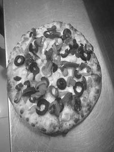 Veggie Paradise Pizza