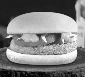 Spicy Paneer Tikki Burger