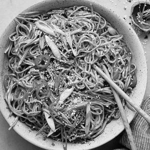 Chilli Garlic Noodles