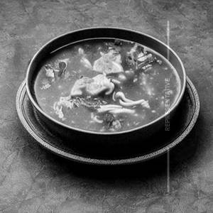 Chicken Maldrins Special Soup