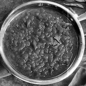 Dal Kolhapuri