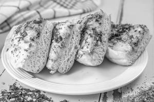 Supreme Garlic Bread & Cheese