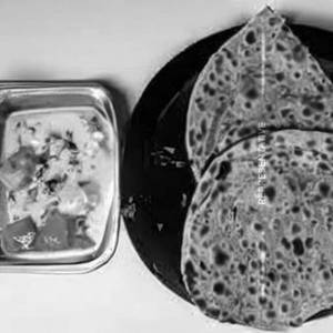Paneer Garlic Paratha