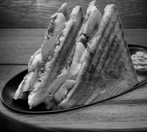 Veg butter sandwich grilled