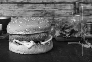 Makhani Crispy Paneer Burger