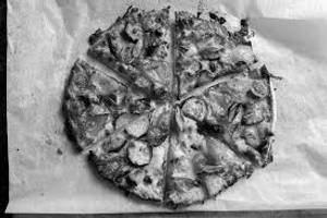 9 Fresh Veg Pizza