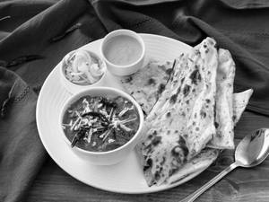 Kadhai Paneer + 1 Butter Naan