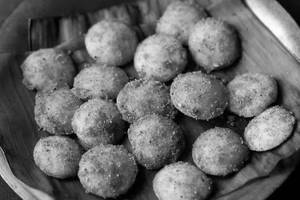 Chitti Idli [10 Pieces]