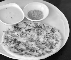 Onion Uttapam