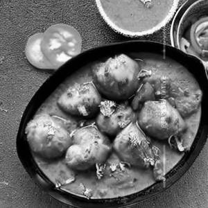 Dum Aloo Hyderabadi