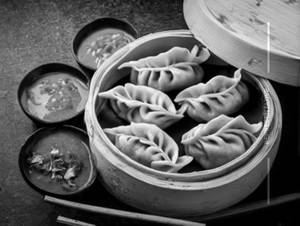 Paneer Peri Peri Momos