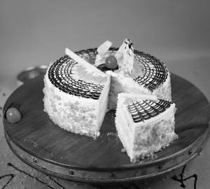 Eggless Butterscotch Cake 