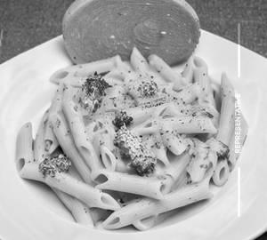 Alfredo Pasta - Veg.